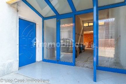 Locale commerciale in Affitto