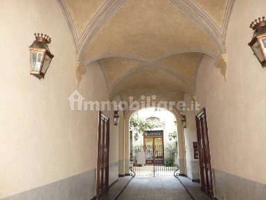Locale commerciale in Affitto