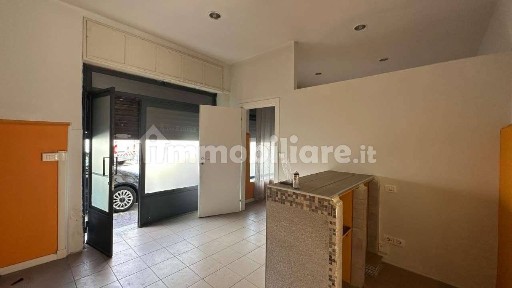 Locale commerciale in Affitto