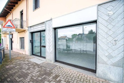 Locale commerciale in Affitto