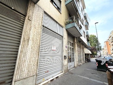 Locale commerciale in Affitto