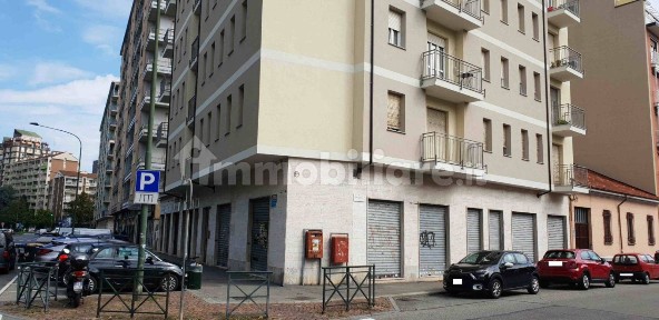 Locale commerciale in Affitto