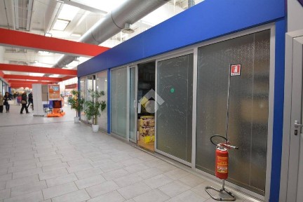 Leinì, Via Caselle, 74