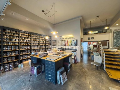 Locale commerciale in Affitto
