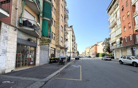 Locale commerciale in Affitto
