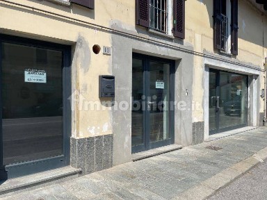 Locale commerciale in Affitto