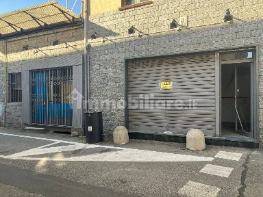 Locale commerciale in Affitto