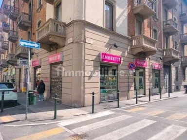 Locale commerciale in Affitto