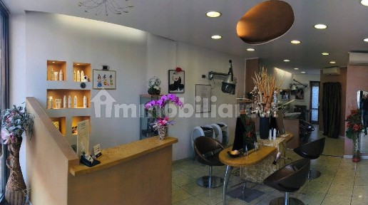 Locale commerciale in Affitto