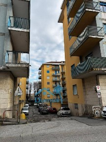 Locale commerciale in Affitto