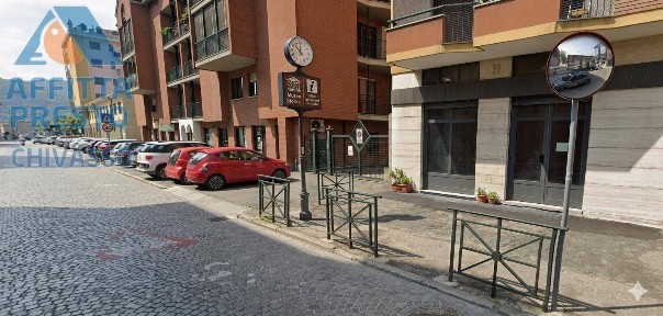 Locale commerciale in Affitto