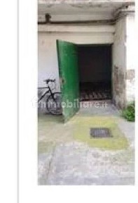 Magazzino all'asta via Dalmazia 2, Savona
