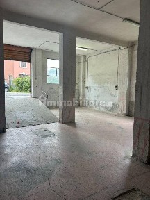 Magazzino - Deposito in Vendita