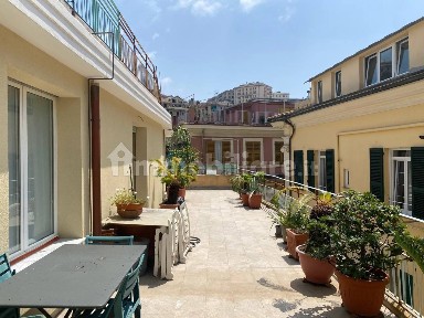 Attico piazza della Nunziata, Prè, Genova
