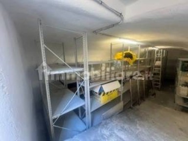 Magazzino - Deposito in Vendita
