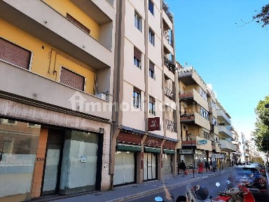 Quadrilocale via Firenze 13, Via Venezia - Lungofiume Paolucci, Pescara
