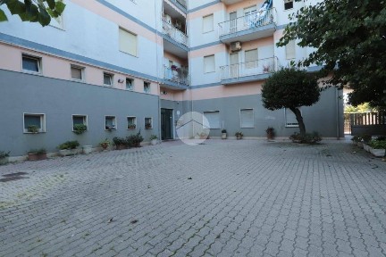 Montesilvano, Via Bradano, 8