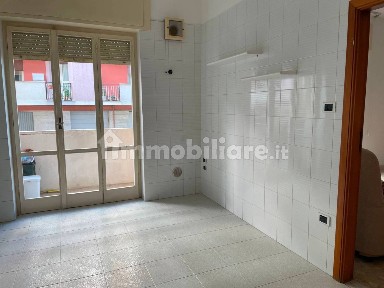 Quadrilocale via del Milite Ignoto 70, Viale Bovio - Piazza Duca degli Abruzzi, Pescara