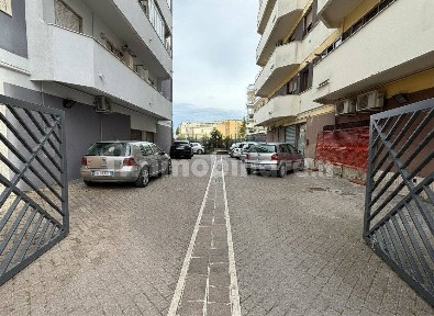 Quadrilocale via Elettra 48, Stadio - Lungomare Colombo, Pescara