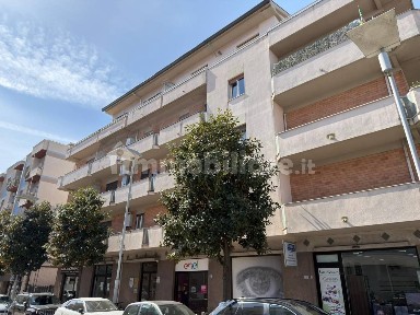 Montesilvano, Viale Gabriele D'Annunzio, 6