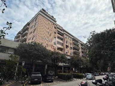 Appartamento piazza della Rinascita 74, Piazza Salotto - Corso Umberto, Pescara