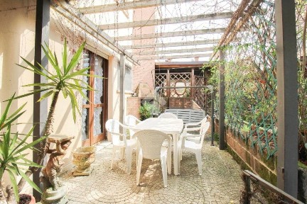 Appartamento via dei Ciclamini 8, San Martino Bassa, Città Sant'Angelo