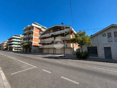 Trilocale viale D'Avalos 91, Stadio - Lungomare Colombo, Pescara