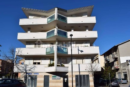 Trilocale via Botticelli, Stazione Centrale - Corso Vittorio, Pescara