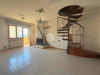 Quadrilocale via Monte Viglio 53, Ospedale, Pescara
