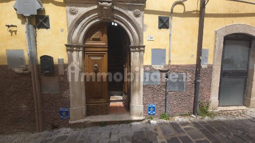 Trilocale via Progresso 44, Centro, Bussi sul Tirino