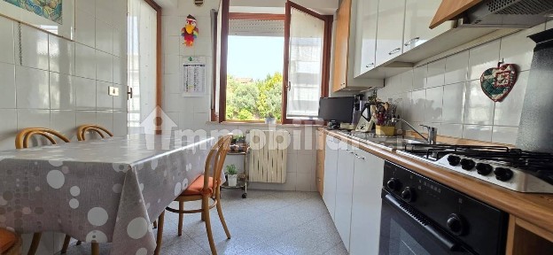 Trilocale via Campo Felice 30, Colli Innamorati - Madonna, Pescara