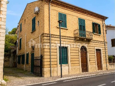 Appartamento all'asta via San Rocco 60, Torre de' Passeri