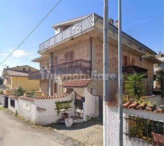 Appartamento all'asta via Veneto, 3, Cepagatti