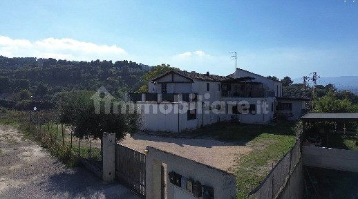 Trilocale via Martiri di Belfiore 44, Vestina - Chiarini, Montesilvano