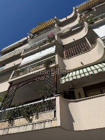 Trilocale viale John Fitzgerald Kennedy 103, Lungomare - Strada Parco, Pescara