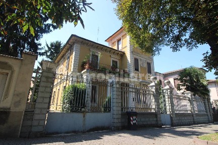 Villa bifamiliare viale Ottavio Marchino 101, Valentino, Casale Monferrato