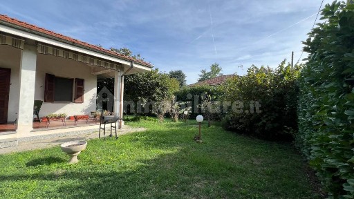 Villa unifamiliare via Mensi 7, Baracconi, Alluvioni Piovera