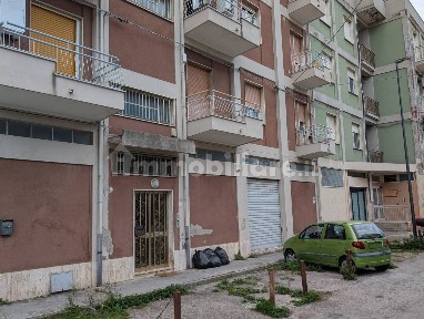 Trilocale via Fortore 10, Tiburtina, Pescara
