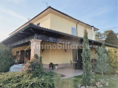 Villa bifamiliare, ottimo stato, 470 m², Litta Parodi, Alessandria