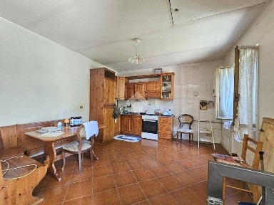 Prasco, Via Casa Taverna, 6