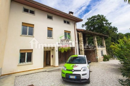Villa a schiera via Toffoli 172, Fanna