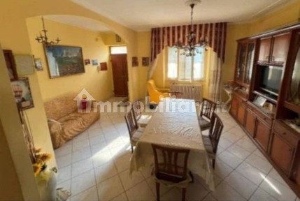 Appartamento all'asta via G. d'Annunzio 19, Alanno