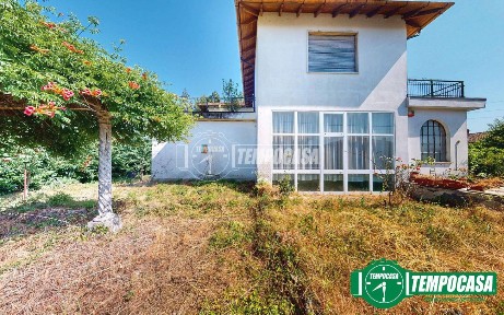 Villa bifamiliare via Martiri Benedicta 89, Centro, Vignole Borbera