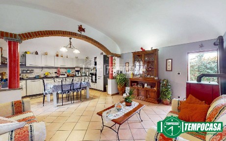 Novi Ligure, Via Felice Cavallotti 36