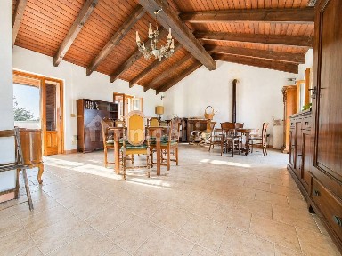Vignale Monferrato, Via Massimo d'Azeglio, 8