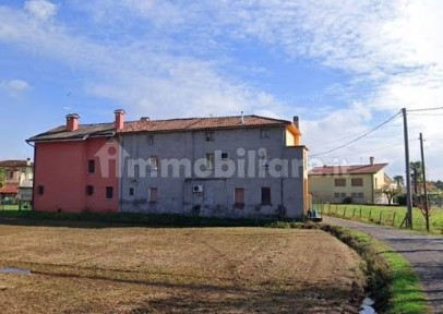 Villetta a schiera all'asta via Solari 43, Fiume Veneto