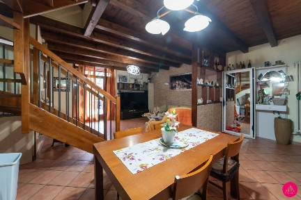 Villa a schiera vicolo Frisanco, Centro, Maniago