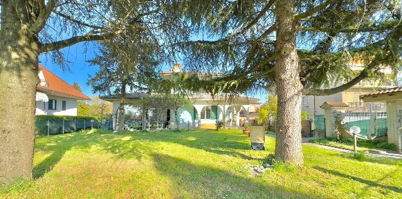 Villa unifamiliare via Gramsci, Centro, Pozzolo Formigaro