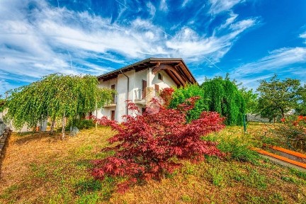 Villa unifamiliare via G. Passalacqua 10, Villalvernia