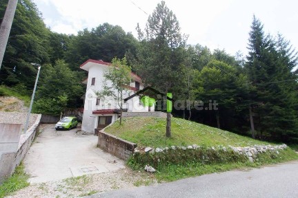 Villa a schiera via Policreti 9, Busa Di Villotta, Aviano